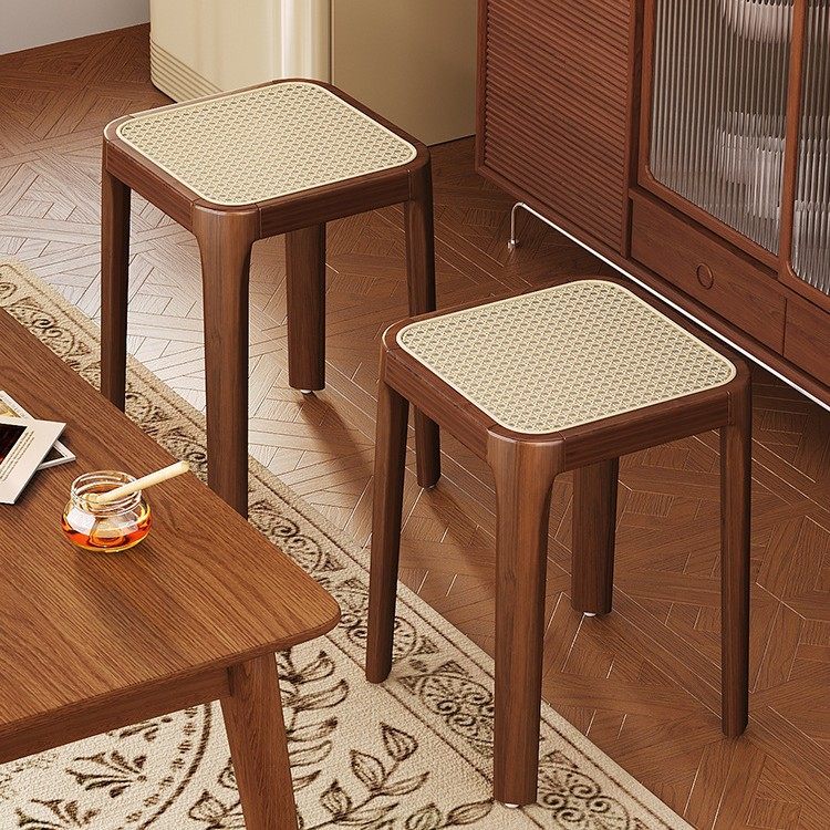 实木凳子家用可叠放藤编板凳结实耐用小方凳餐桌客厅备用矮凳椅子