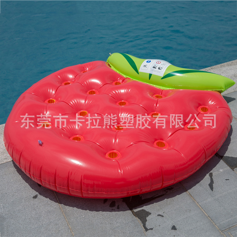 跨境水上充气草莓浮排 PVC充气草莓杯洞浮床漂浮躺椅垫水果新款