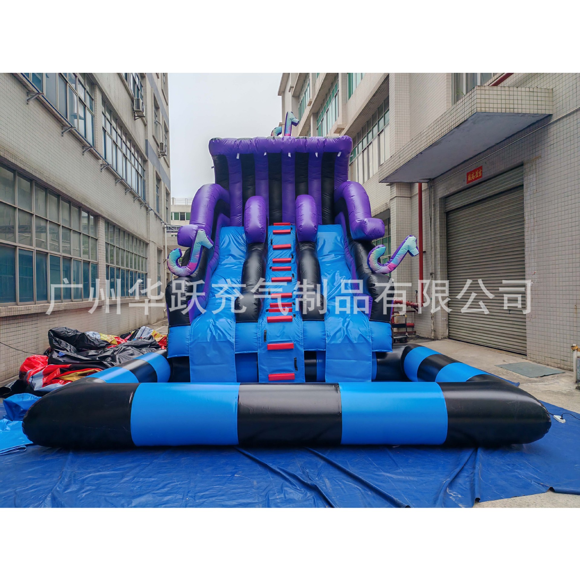 充气水滑梯组合水池户外摆摊移动大型水上乐园游乐设备厂家