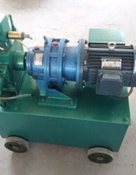 供应 电动试压泵 4DSY-70/16Mpa 便携式电动试压泵