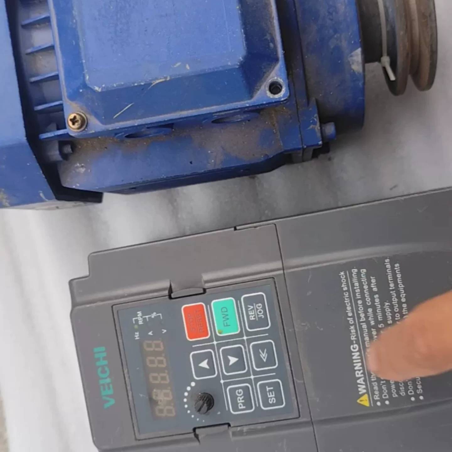可维修伟创变频器3.7KW,AC60E-T3-3R7G,成色如图议价