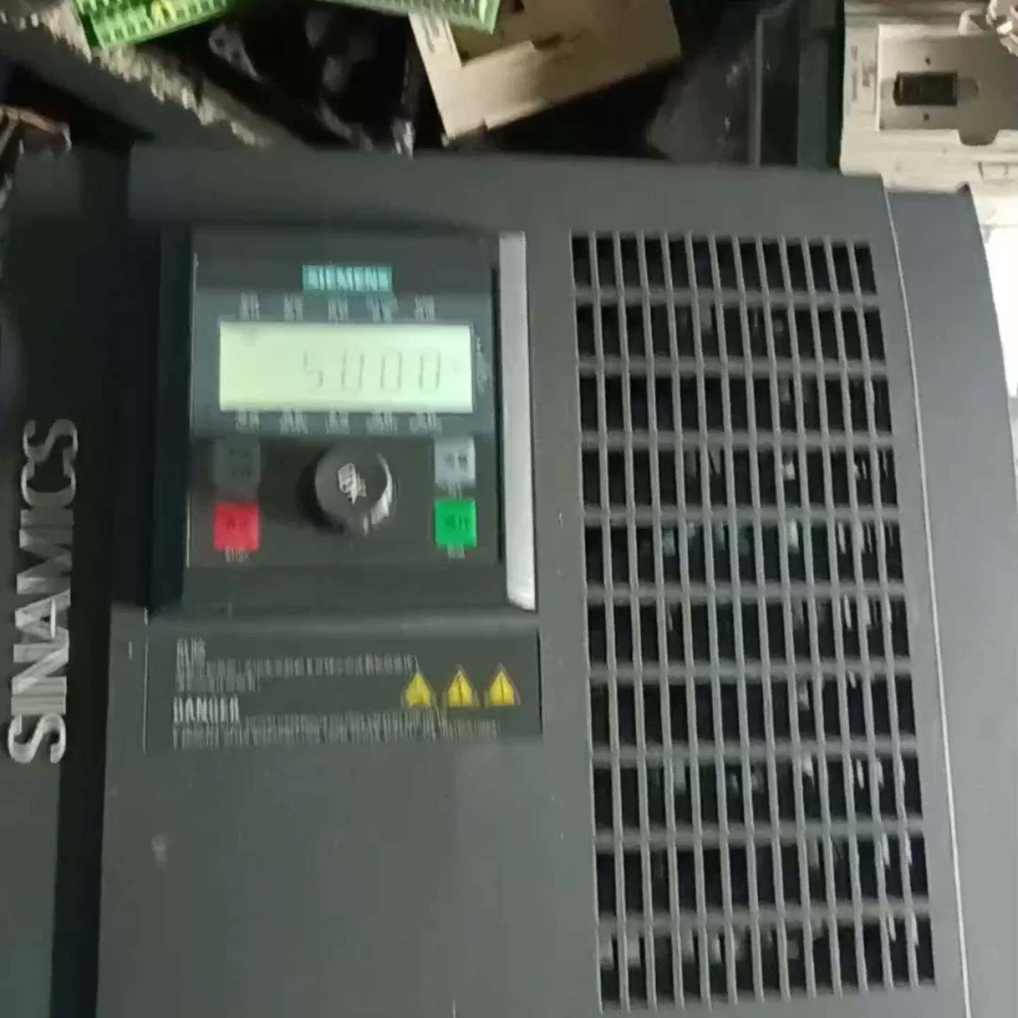 可维修sinamics v10西门子11kw变频器v10西门子15议价