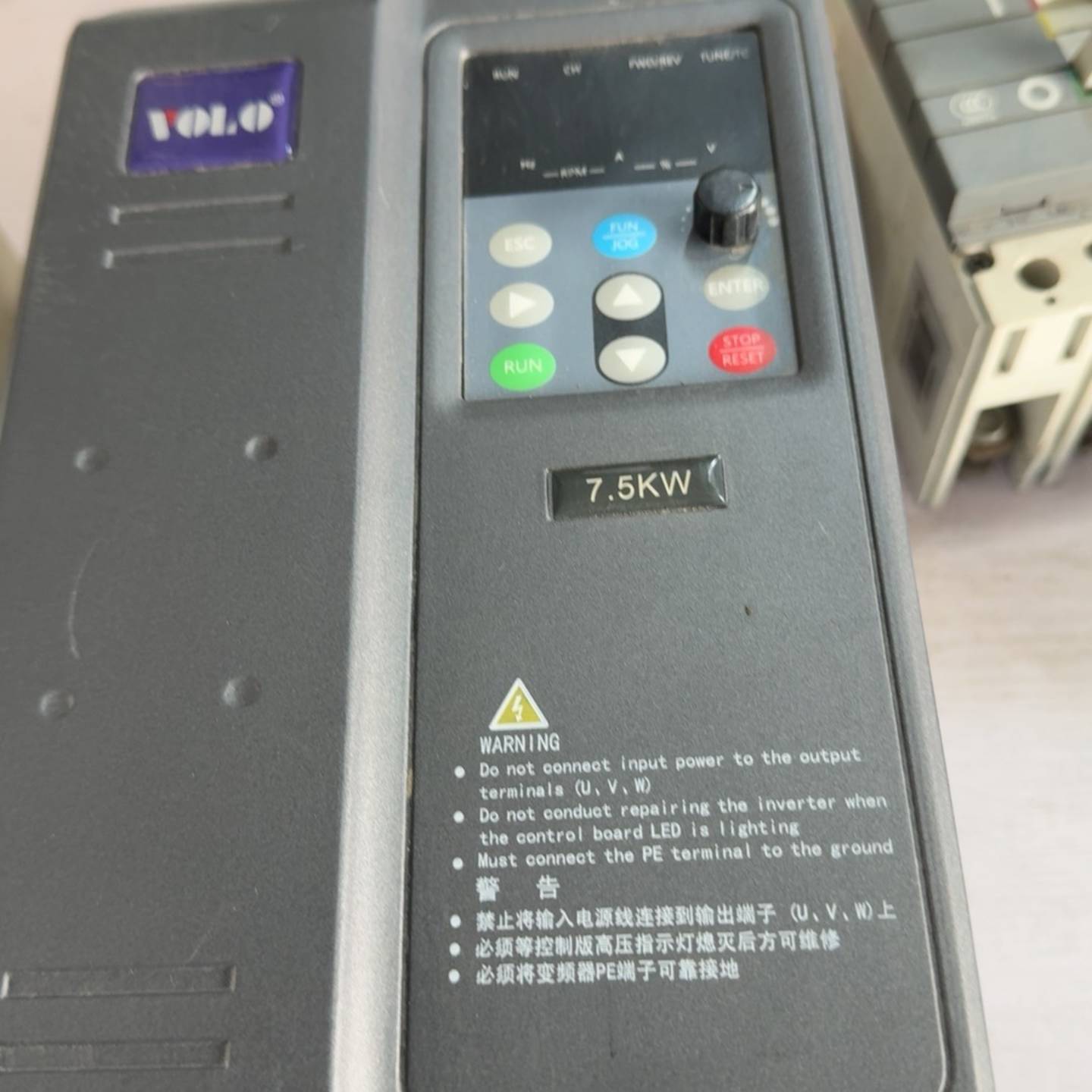可维修沃陆变频器VL2800T0075G/0110PB 7.5KW议价