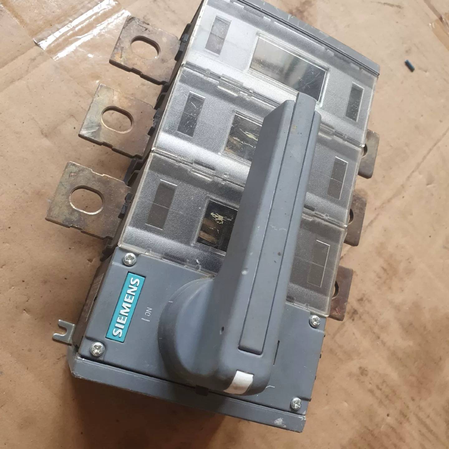 可维修西门子隔离开关3kd4232新的1650,,的420包邮议价