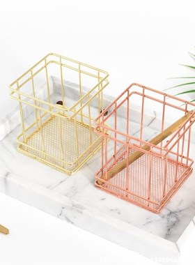 极速Rose Gold Iron Art Nordic Makeup Organizer Basket Eyelin