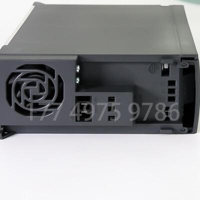 全新原装变频器FC-051P1K5T4E20H风机水泵型轻载专用型4KW
