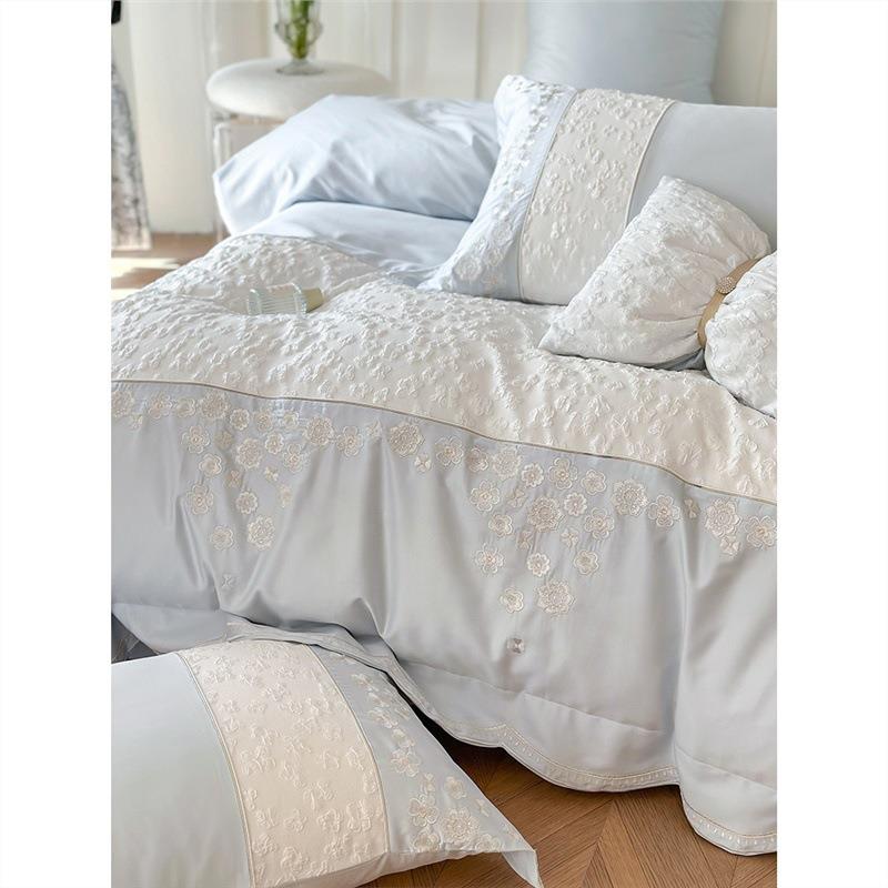 清新棉被套支四件套刺绣长绒棉心100全棉小少女纯床上用品花朵1.8