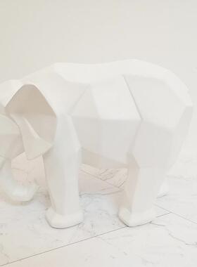 北欧INS风创意摆件客厅办公室家居装饰品几何大象树脂创意工艺品