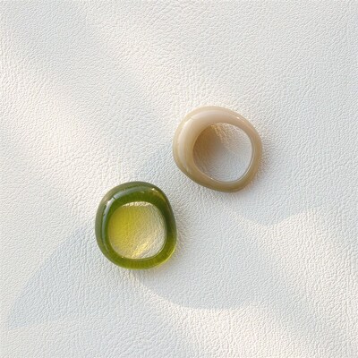 极速HUANZHI 2020 New Korean Ins Vintage Resin Green Geometri