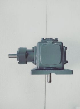 上海一藤T系列T12-3:1-1-D-O螺旋伞齿轮转向器 厂家直供 现货低价