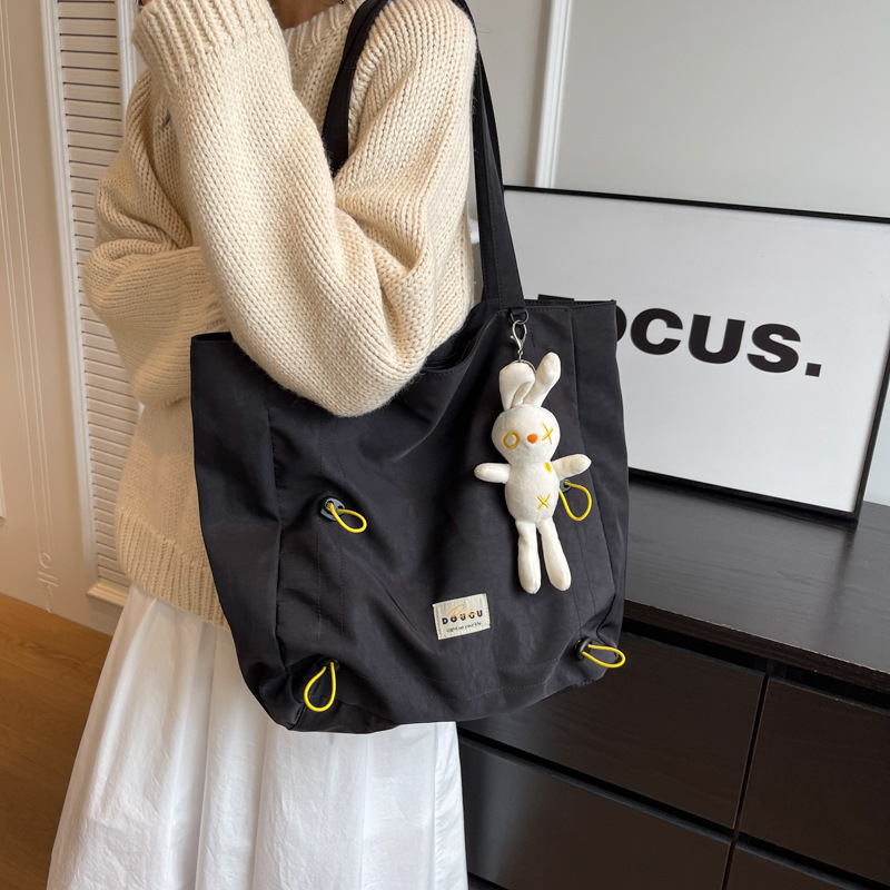 日本品质文艺范韩国包包女ins百搭学生上课小众通勤包牛津布单肩