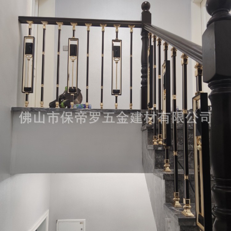欧式铜铝立柱楼梯护栏