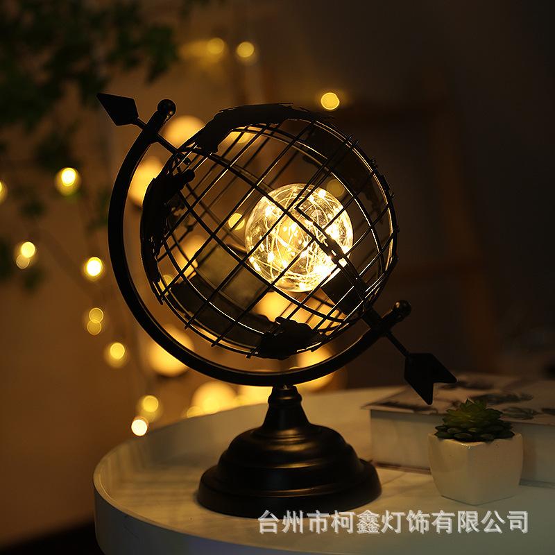 led艺术创意办公室装饰摆件客厅书房工业风旋转地球仪床头小夜灯