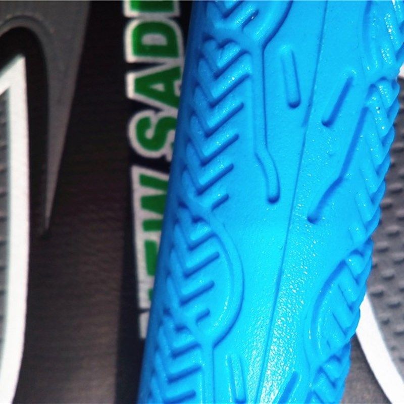 26寸免充气死飞车实心胎彩色车胎700 23C自行车外胎非山地车内胎