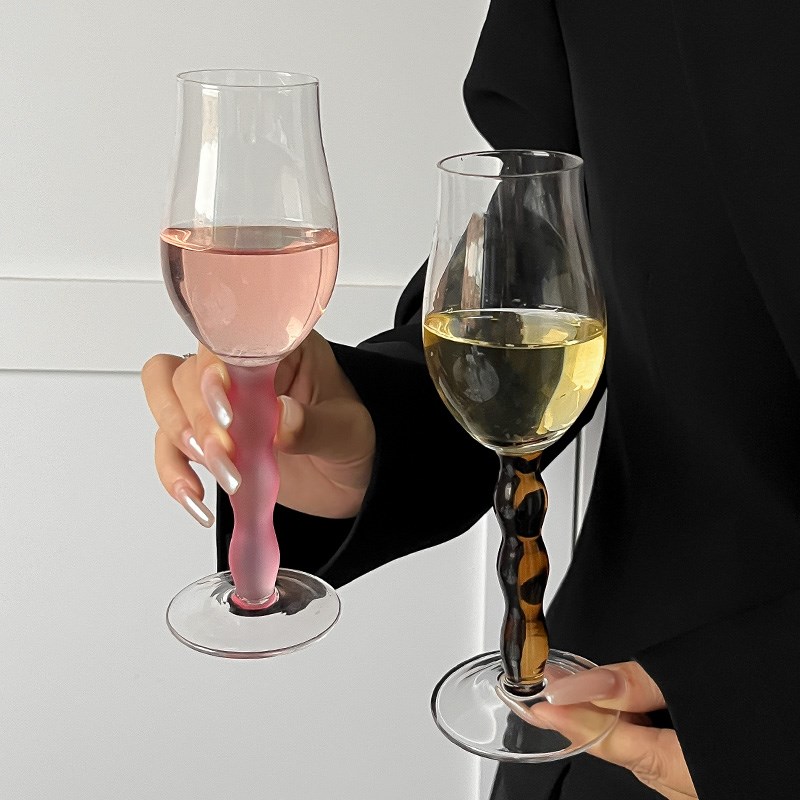 ins风高颜值小众复古磨砂波浪柄高脚玻璃杯香槟杯甜酒杯葡萄酒杯