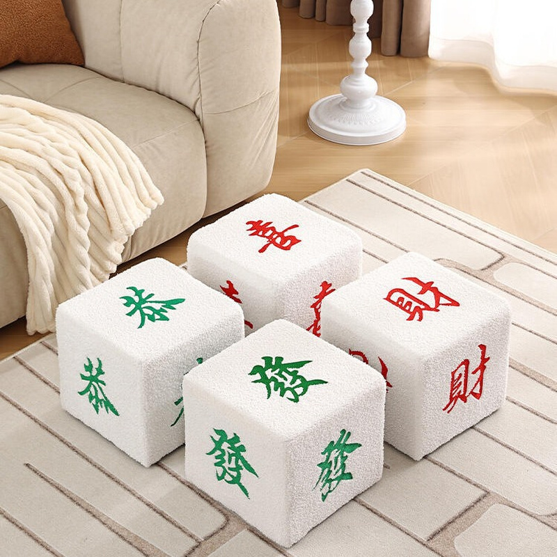 凳子家用门口换鞋穿鞋凳创意结实小板凳客厅沙发茶几实木脚踏矮凳