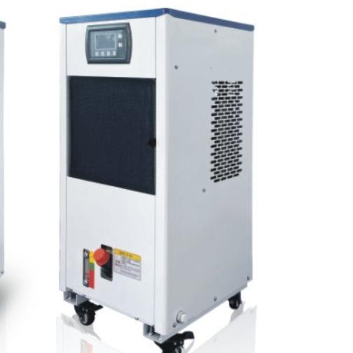 雕刻机主轴恒温油冷机1500W内置15L油箱流量3.7L主轴冷油机