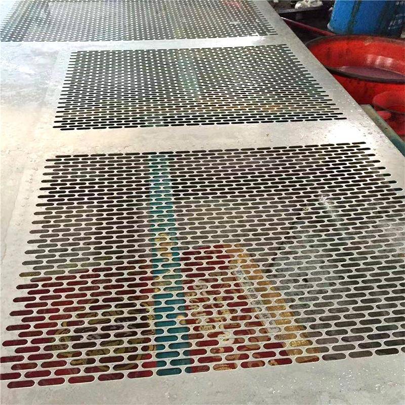 304不锈钢冲孔板冲孔网筛圆孔阳台防盗窗垫板过滤网工业带孔钢板