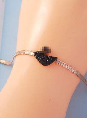 Titanium steel does not fade, Korean fashion diamond inlaid