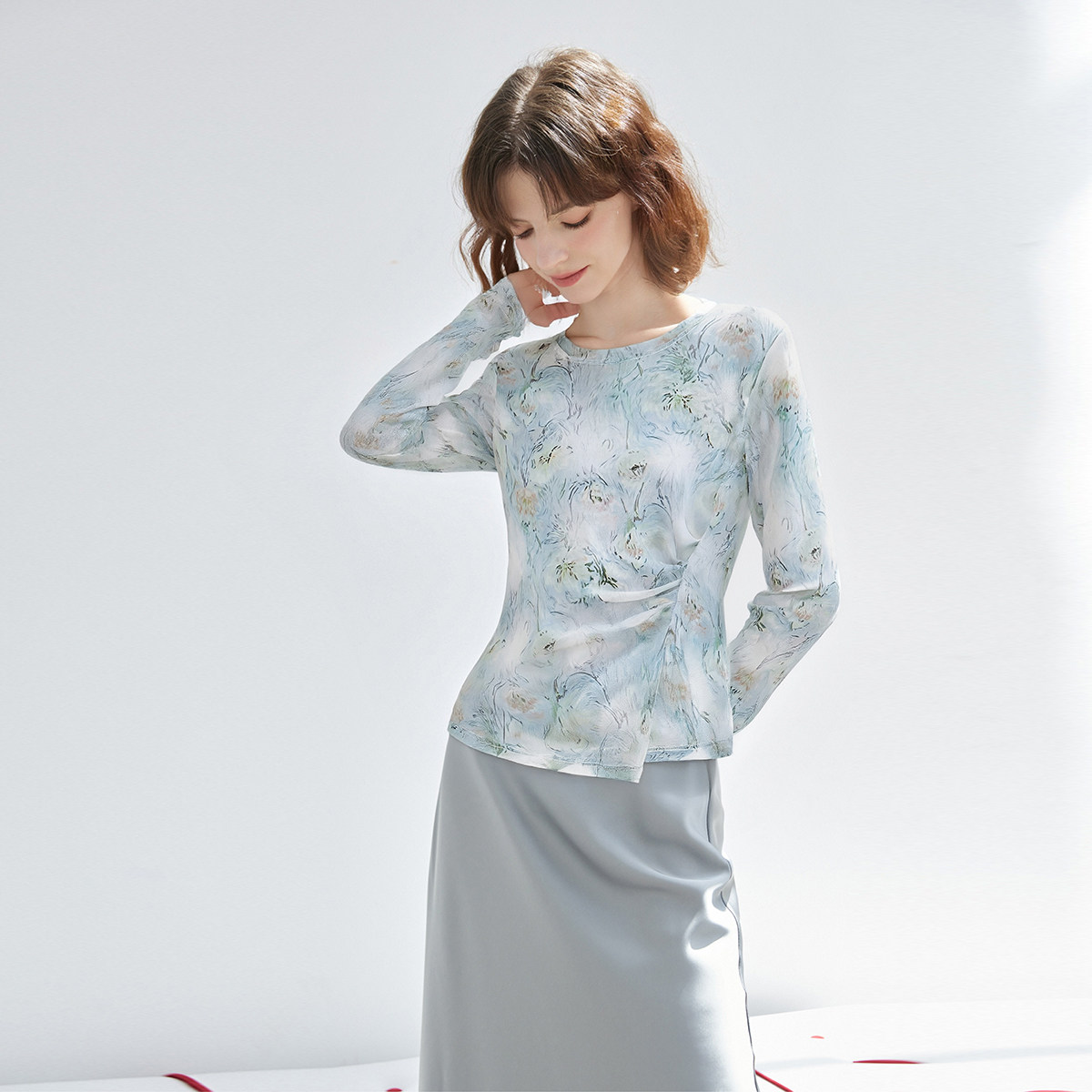 2026春款复古水墨扎染圆领打底衫上衣显瘦气质百搭T恤女