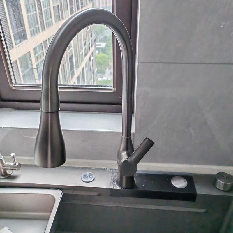 洗菜盆飞雨水槽厨房可伸缩瀑布抽拉式龙头冷热水龙头洗碗池二合一