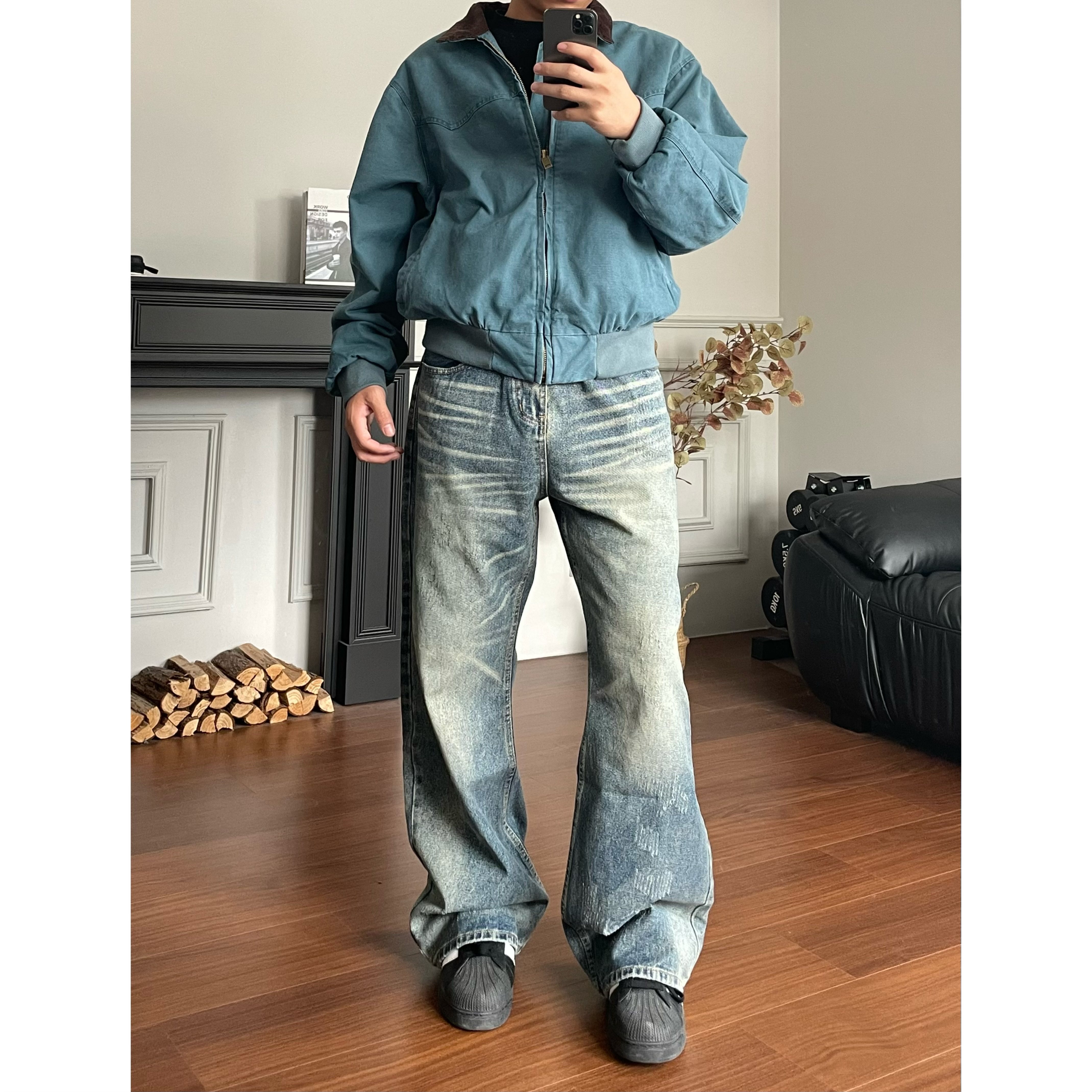 复古水洗磨破直筒微喇蓝色牛仔裤