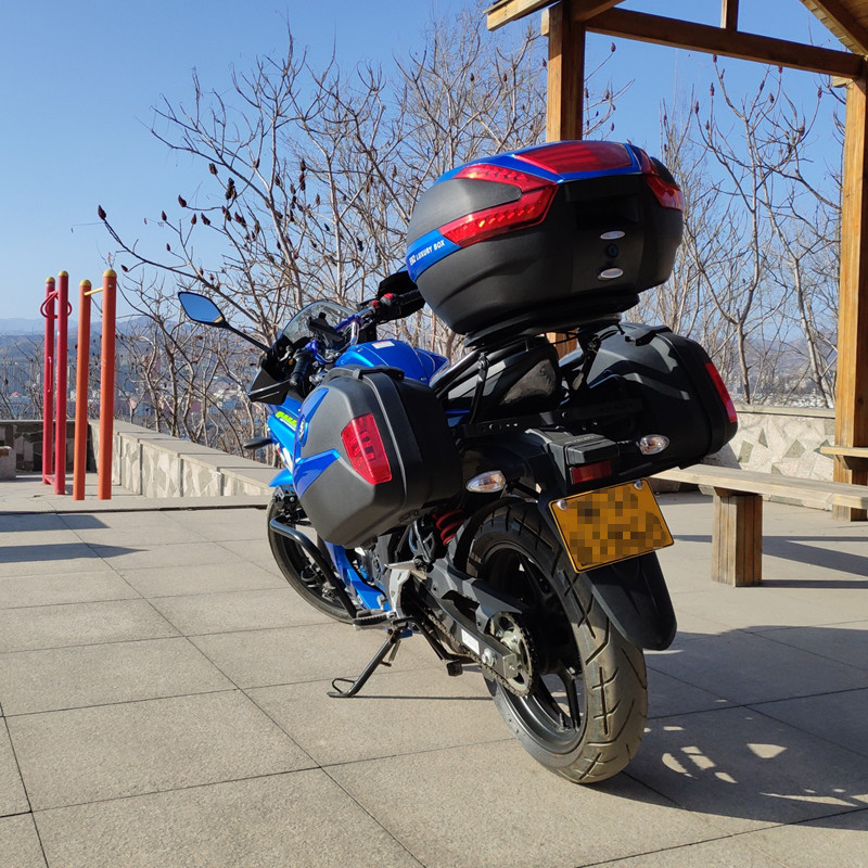 适用于GSX155极客飒150F侧箱150NK边箱后备箱尾箱后货架三箱改装