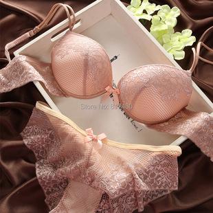 极速Fashion lace fashion deep sexy thin push under neck