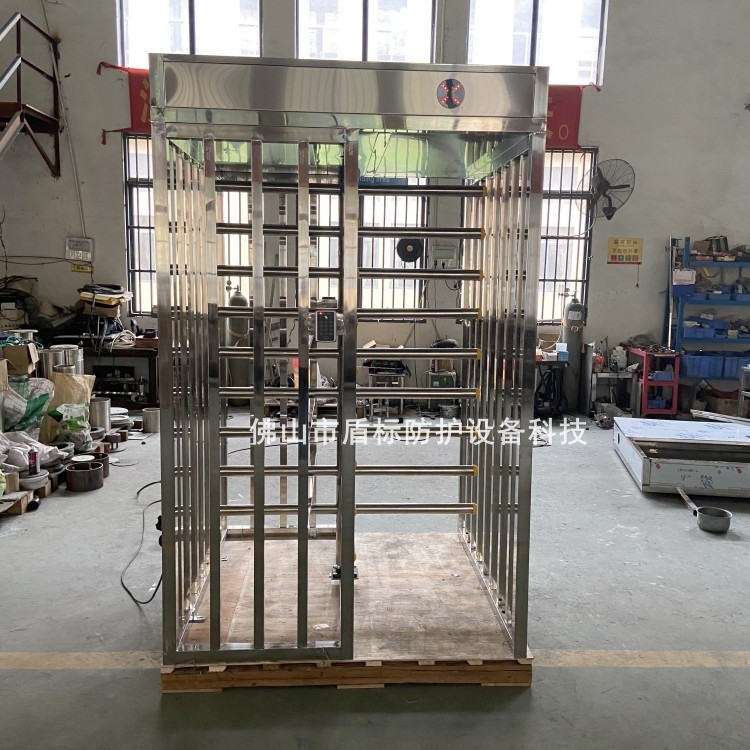 高铁站出口不锈钢手动旋转门 防止逆行全高梳状栅栏单向门闸机