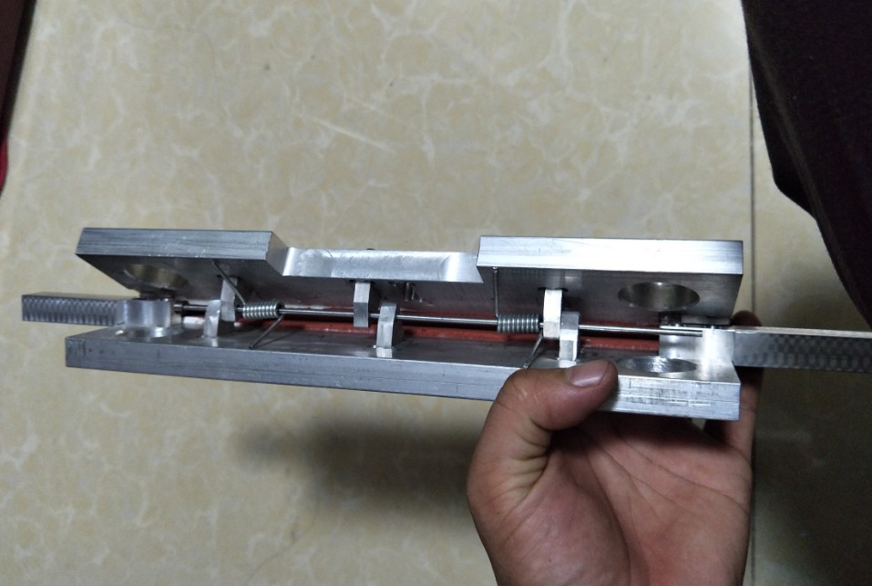 桌上型浸锡机用变压器夹具手动锡炉用的浸锡夹具各变压器产品夹手