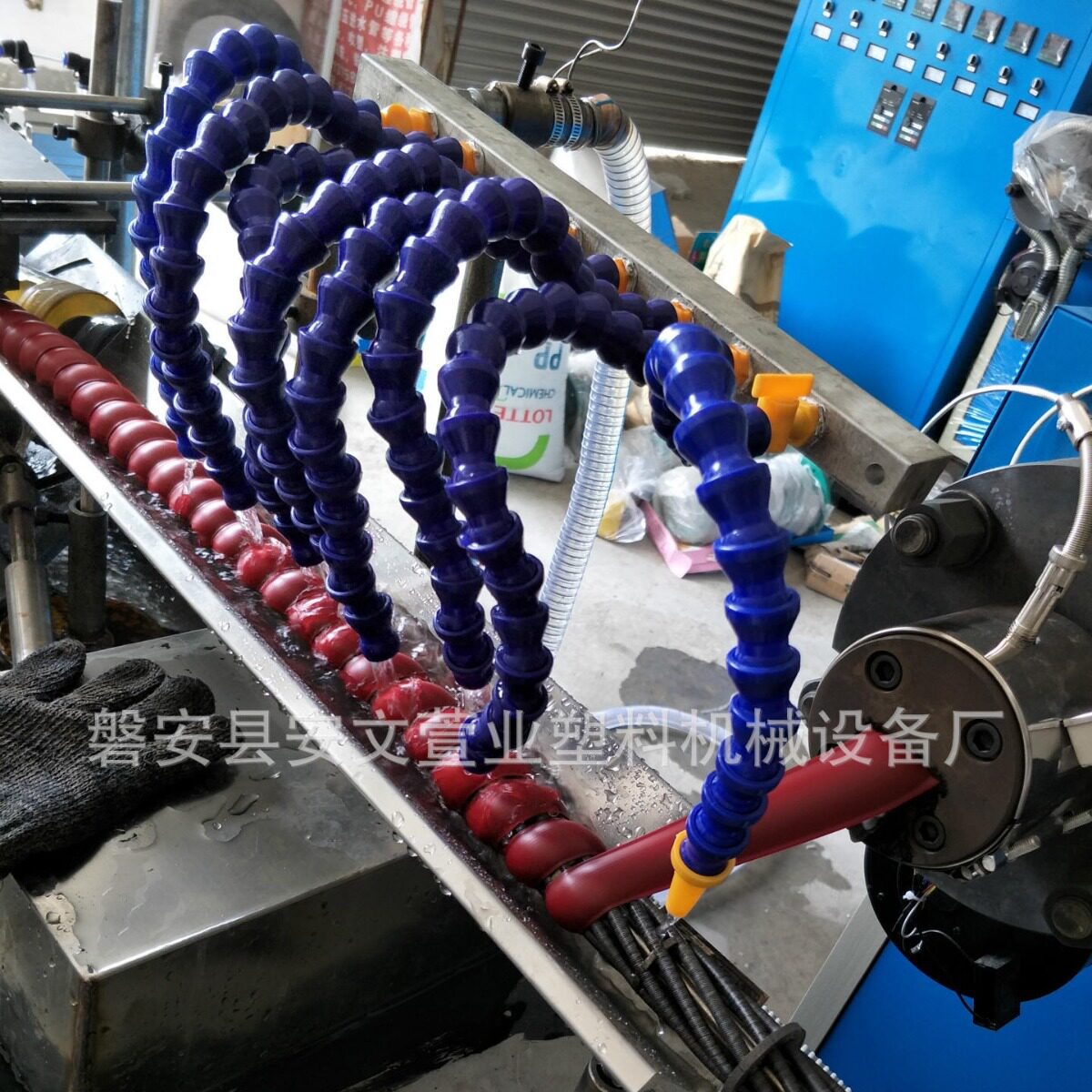 厂家供应护套管设备pvc管生产设备油管保护套塑料软管生产机器
