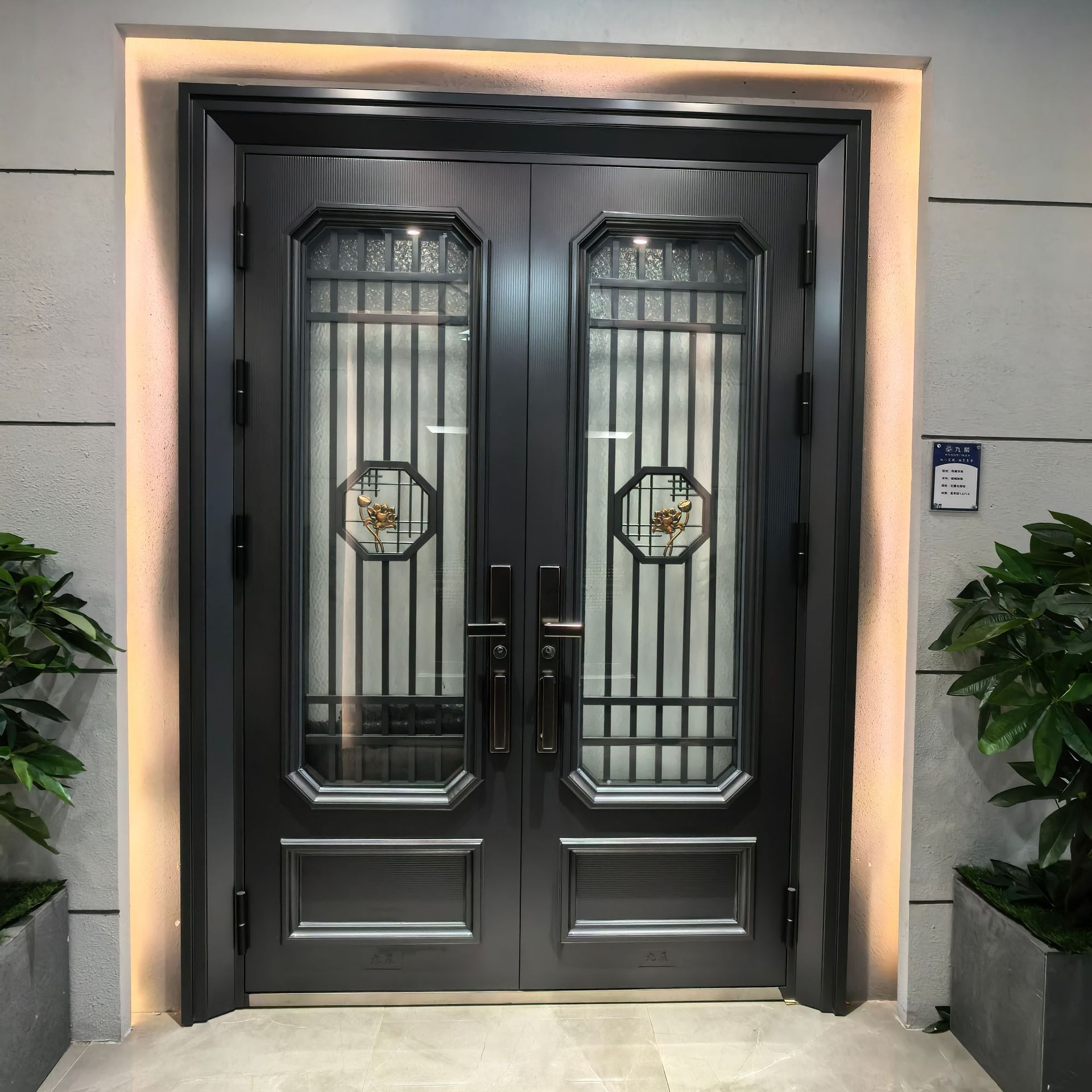 荷塘月色玻璃拼接直条纹门锌合金别墅大门农村自建房庭院房门定制