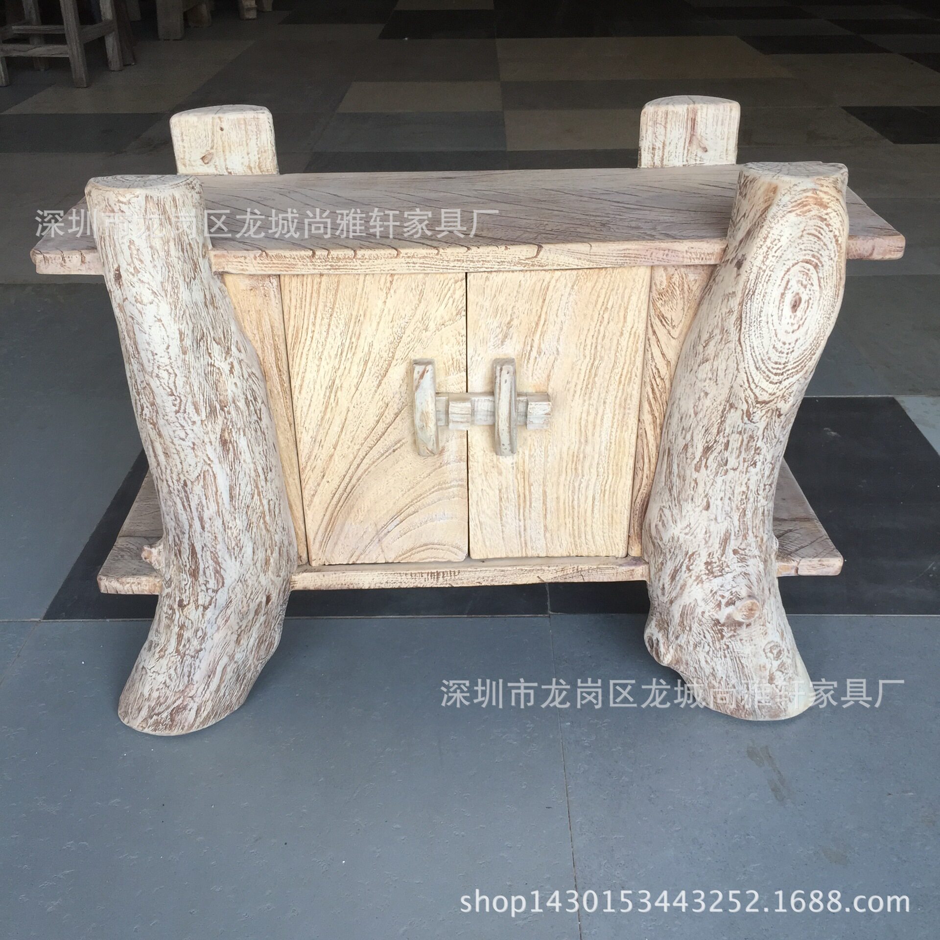 原木实木免漆做旧双门餐边柜