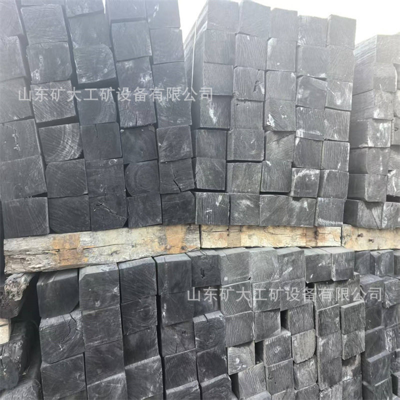 铁路轨道用垫木油浸防腐旧枕木道岔弹性好岔枕重量轻