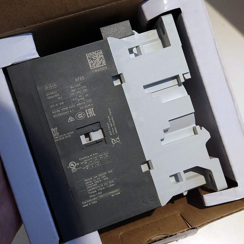 ABB AF系列接触器 AF09Z-30-10-23*100-250V AC/DC;10239769