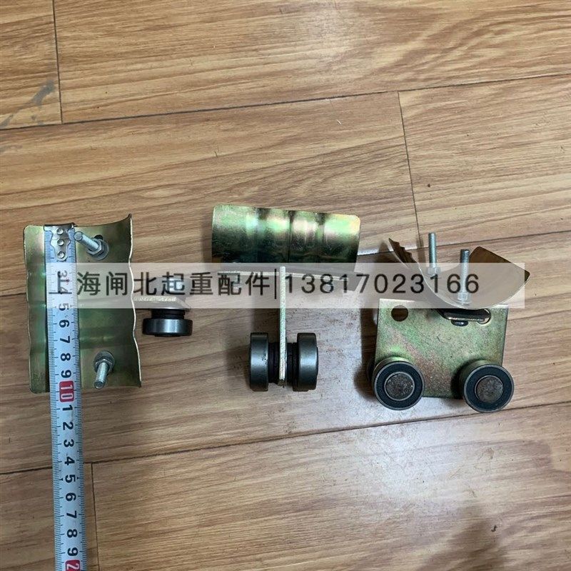 镀锌镀锌C型钢导轨道滑轨槽 C30 40 电缆滑车天车滑轮 C型钢滑车