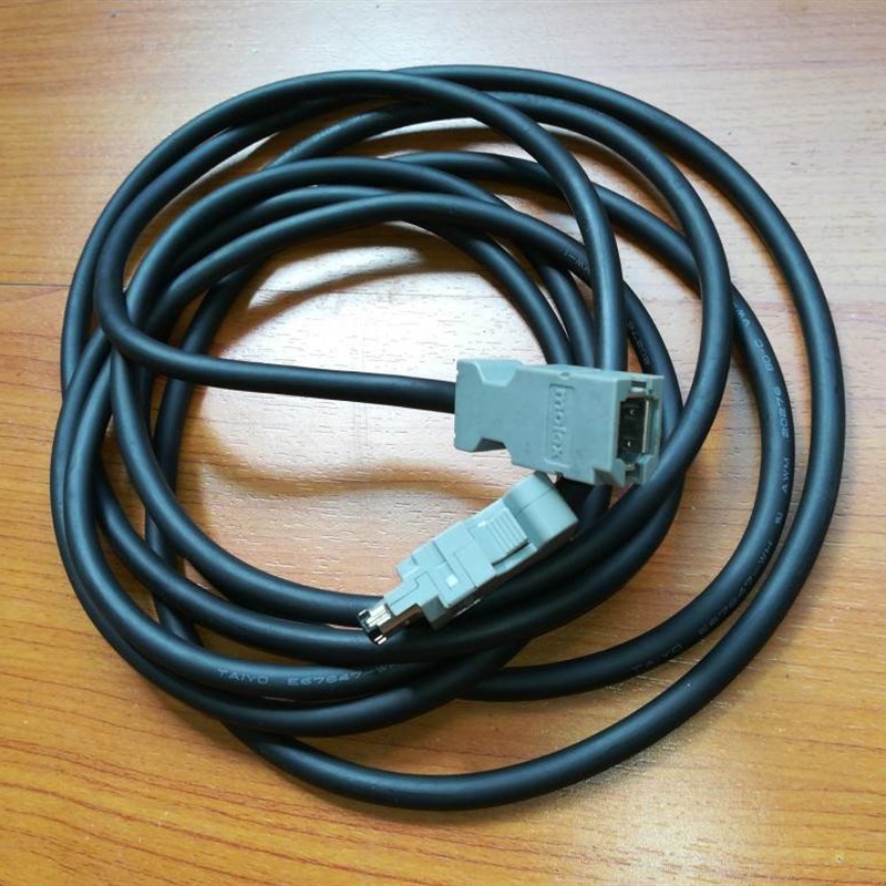 议价高柔拖链安川伺服 编码器延长线 动力延长线 长度可以定做 商