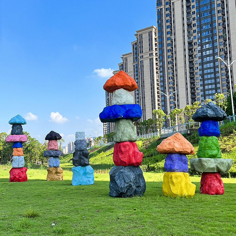 网红造景彩色仿真石头玻璃钢雕塑草坪装饰庭院景区展厅装饰大摆件