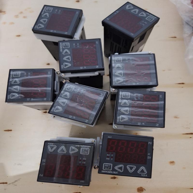 议价韩荣温控器NX4如图！