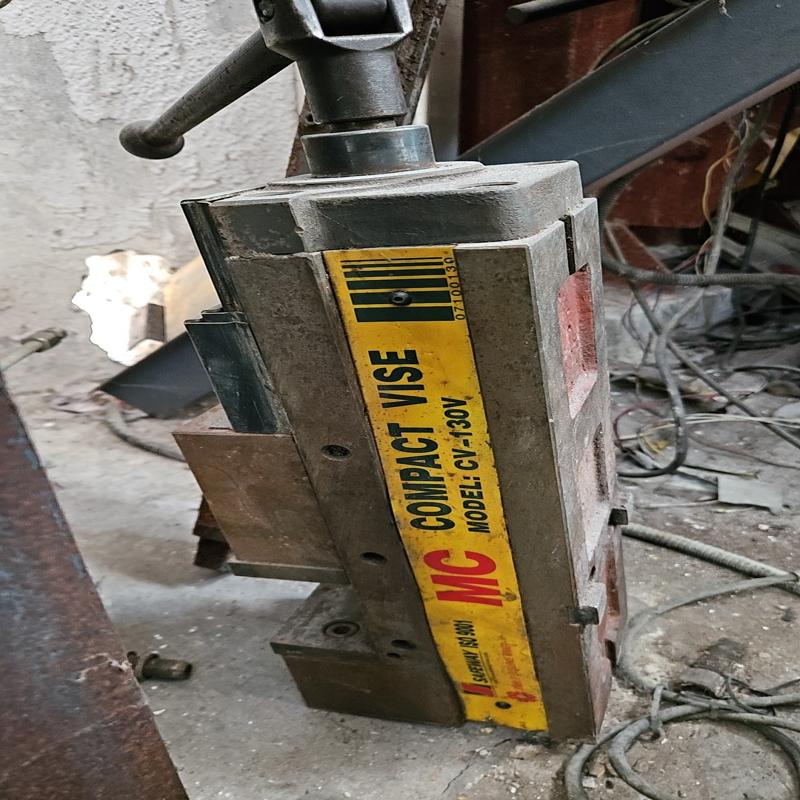 议价MC倍力油压虎钳，CV-130V实物拍摄，运费自理，闲置