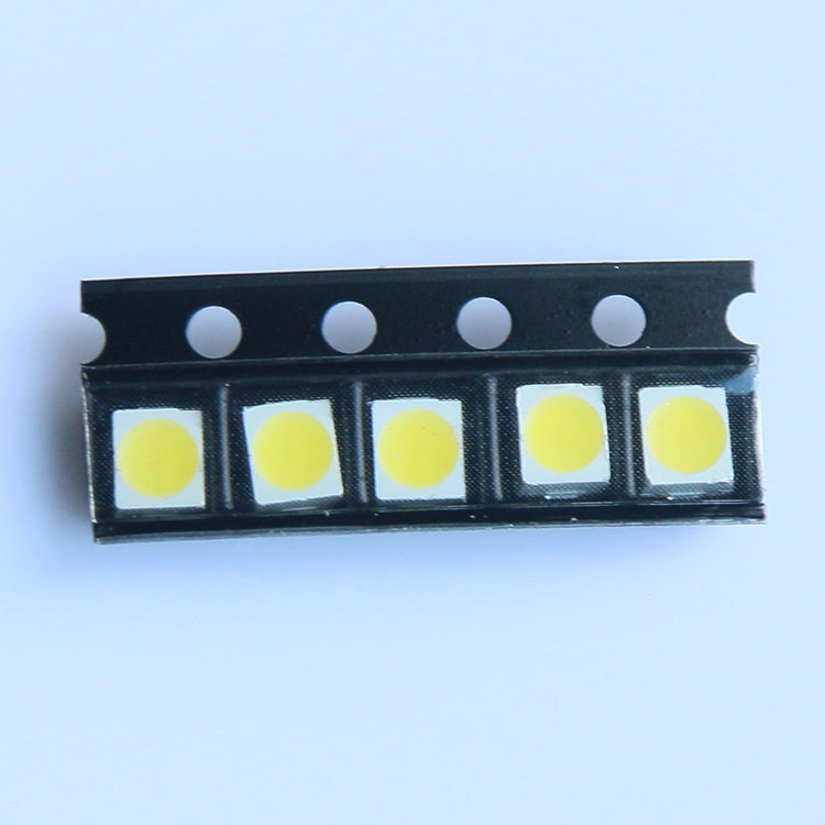 3528白光led贴片灯珠超高亮LED白灯珠LED灯带高亮灯珠