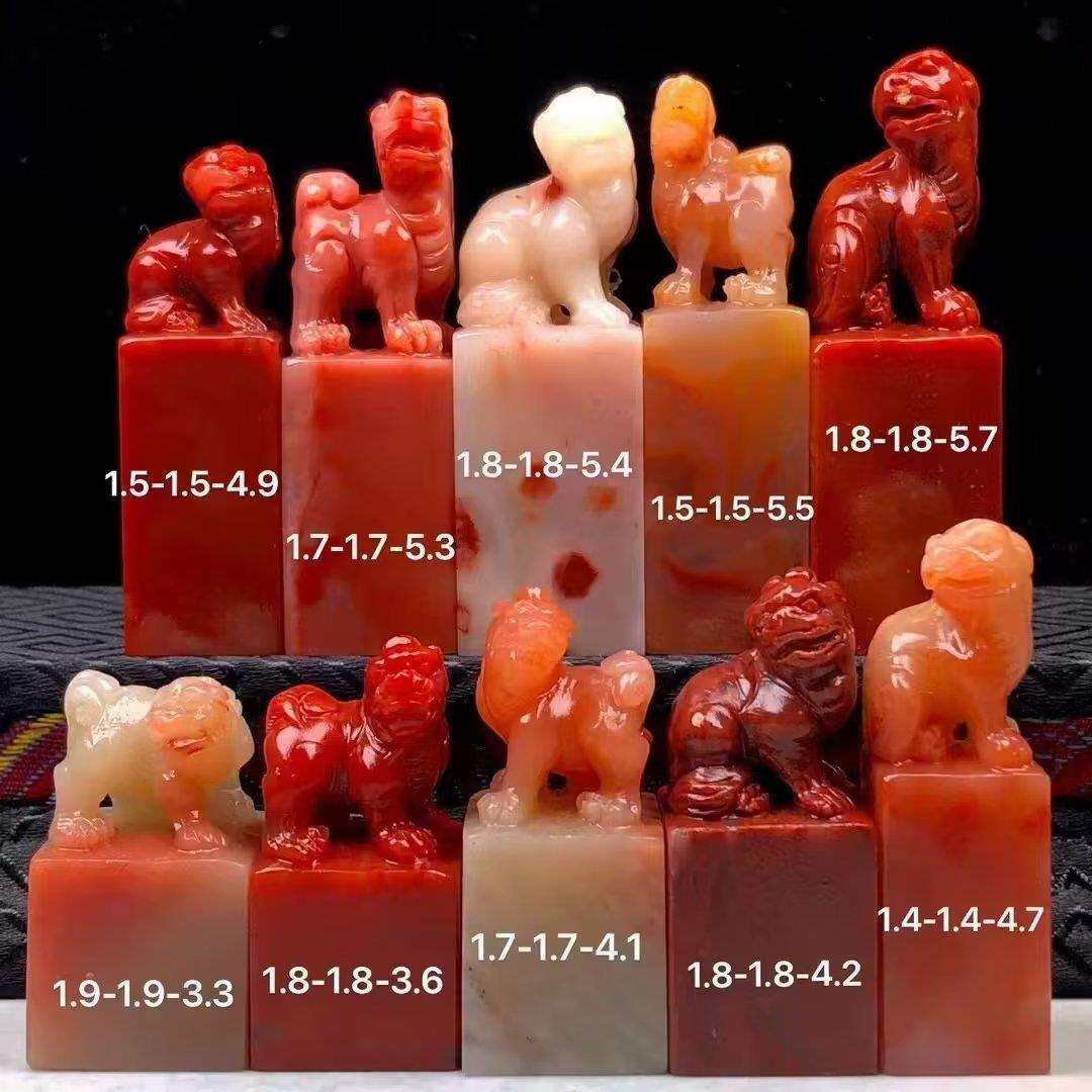 老挝结晶冻地一组10方印章印面正方1.4-2高4.5-6.2CM纽章鸡血石