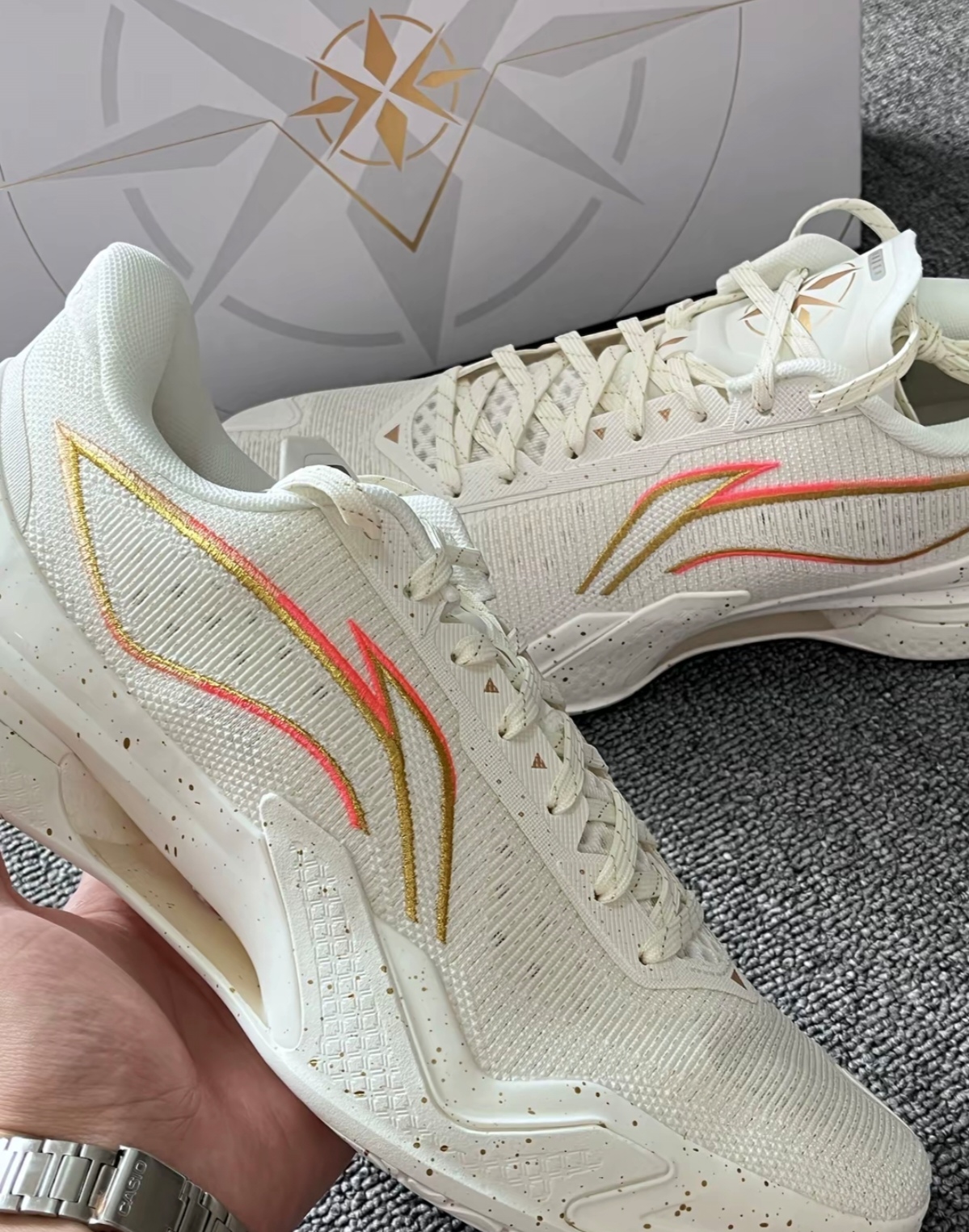 李宁利刃5篮球鞋金戈配色ABAU101-5