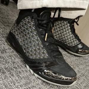 Air Jordan 23 AJ23 黑金碳板实战篮球鞋 853336-023 断码特惠