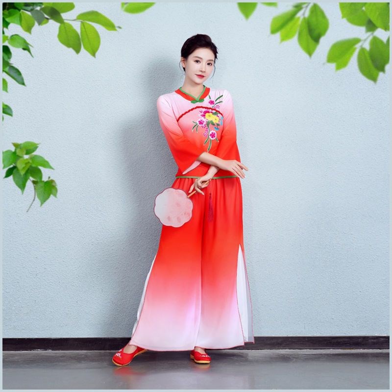 速发新款广场舞国出服中老年扇鼓舞子舞秧歌舞蹈服中演风古典舞表