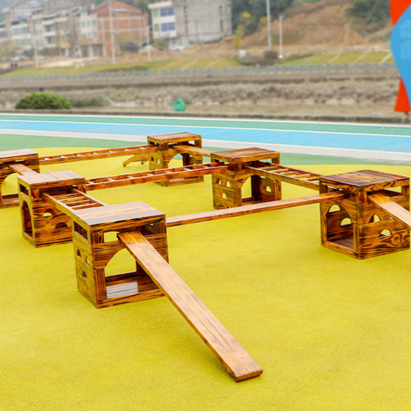 幼儿园户外安吉游戏碳化攀爬架平衡板三角梯儿童感统训练器材九宫