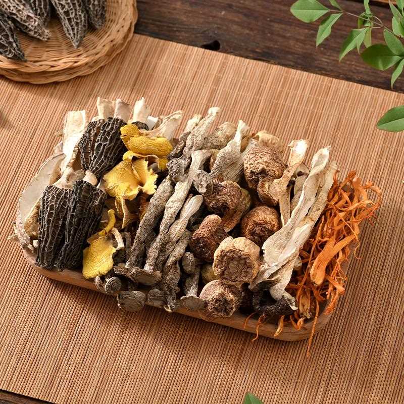 云南特产菌汤包松茸七彩菌菇汤料包羊肚菌干货山珍煲汤食材