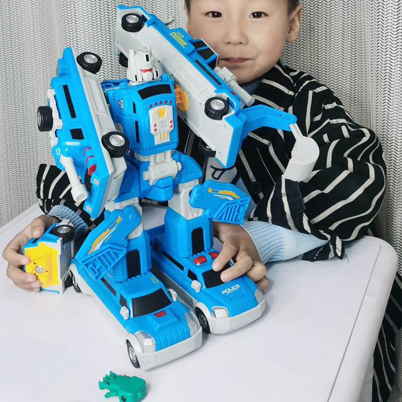 爱斯祺雄海玩具变形汽车金刚机器