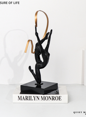 新古典现代抽象黑色金属人物桌面创意摆件客厅样板间办公室装饰品