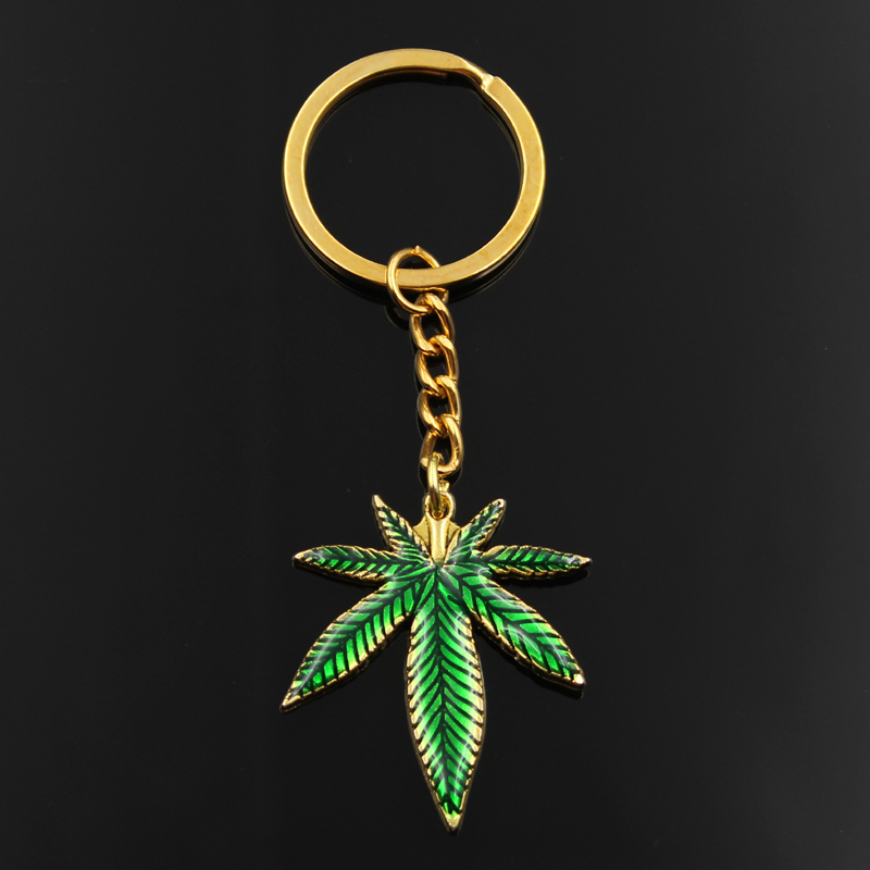 Fashion Keychain 39x34mm Green Gold Color Maple Leaves Penda